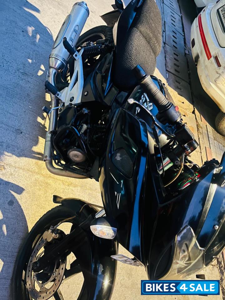 Bajaj Pulsar 220 DTSFi