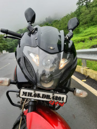 Bajaj Pulsar 220F