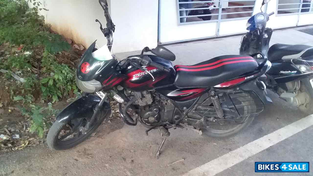 Bajaj Discover DTSi 150