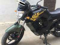 Battle Green Yamaha FZ-S