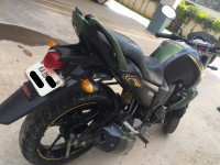 Battle Green Yamaha FZ-S