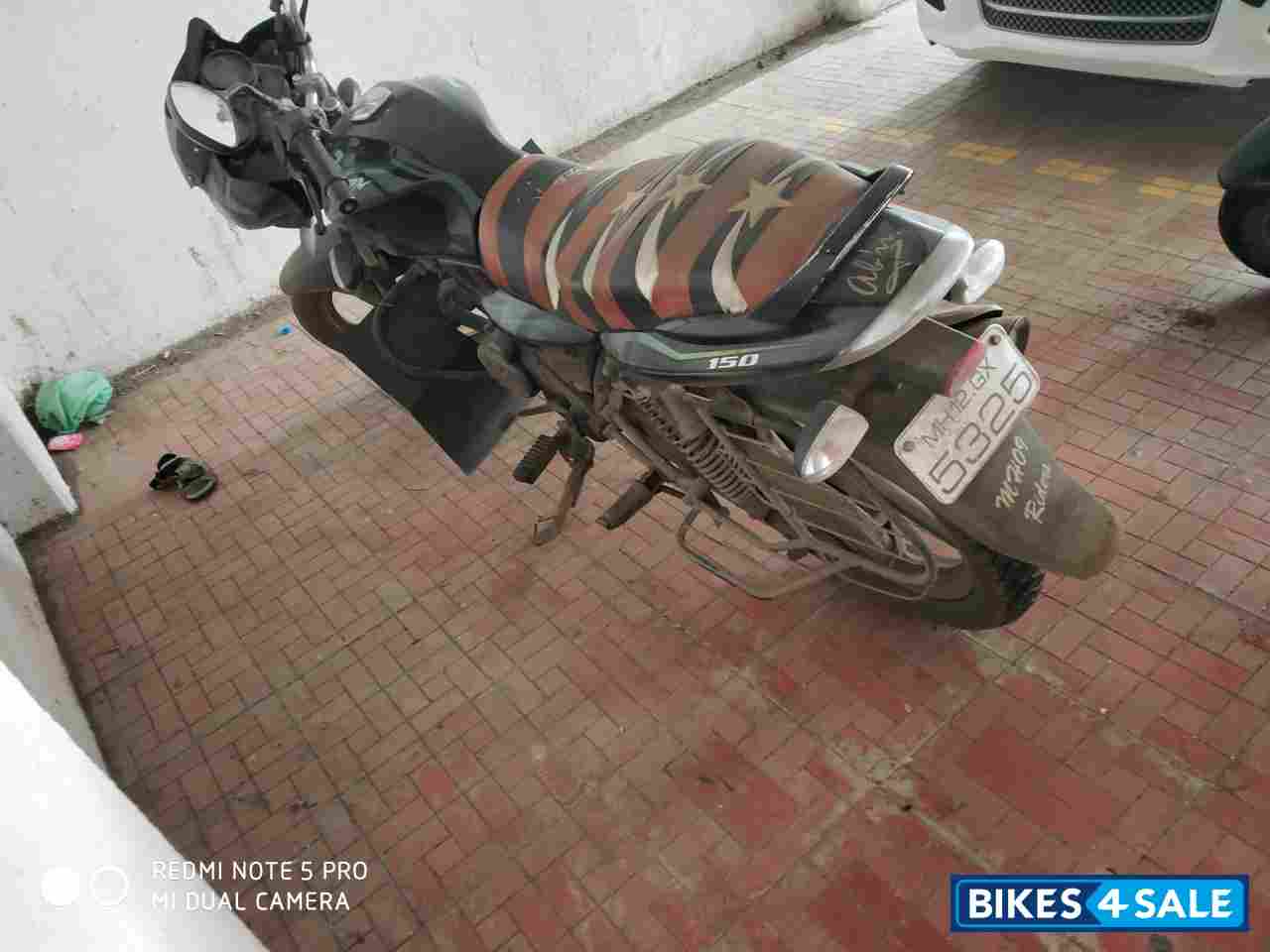 Green Bajaj Discover DTSi 150