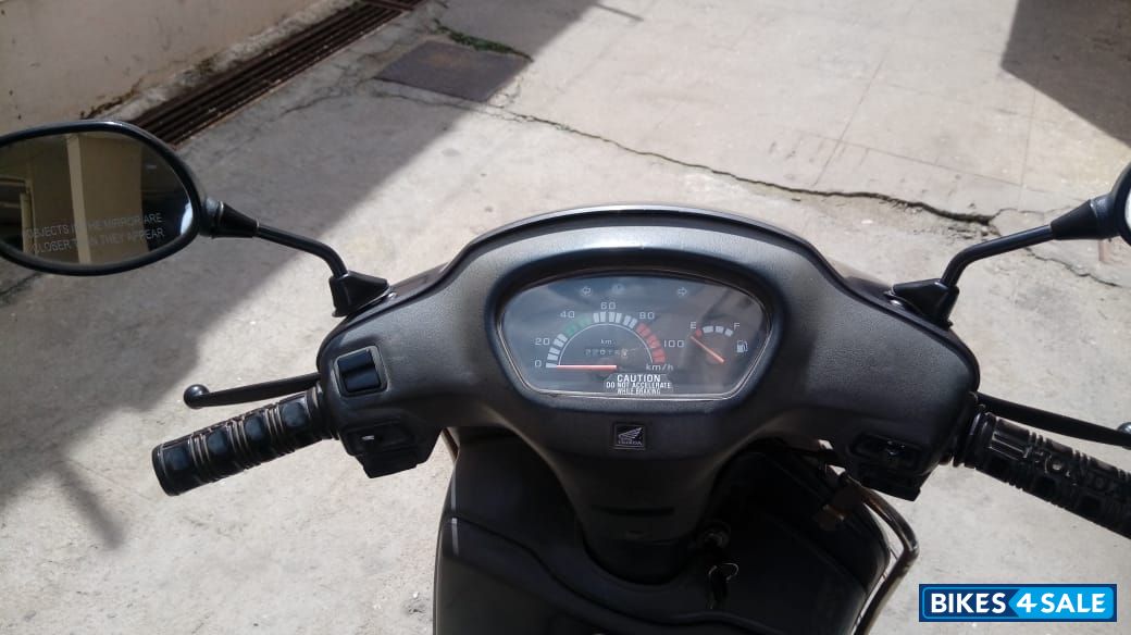 Grey Honda Activa