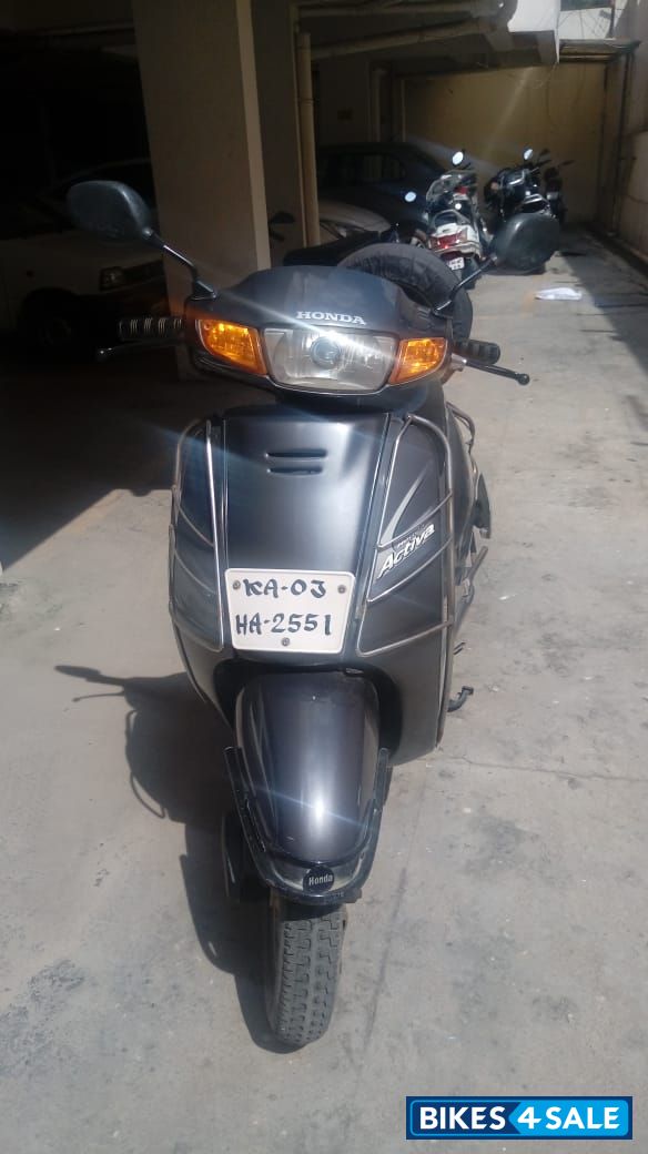 Grey Honda Activa