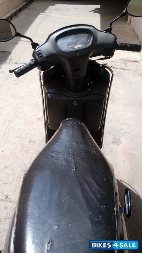 Grey Honda Activa