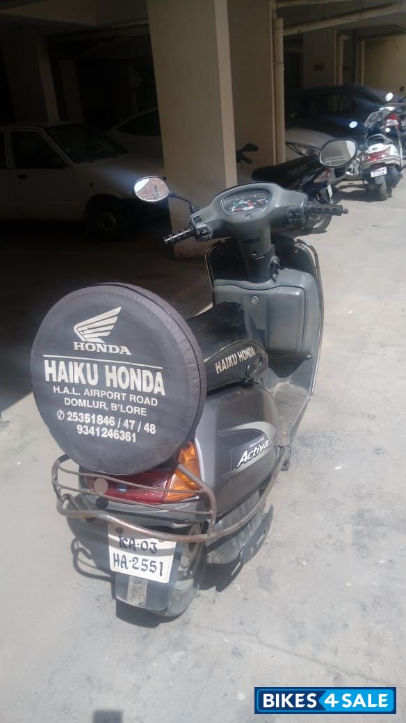 Grey Honda Activa
