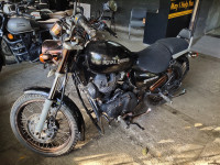Black Royal Enfield Thunderbird TwinSpark 350