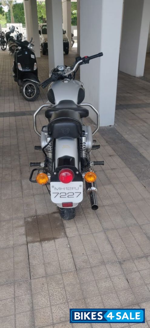 Royal Enfield Classic 350 Royal Enfield Classic 350