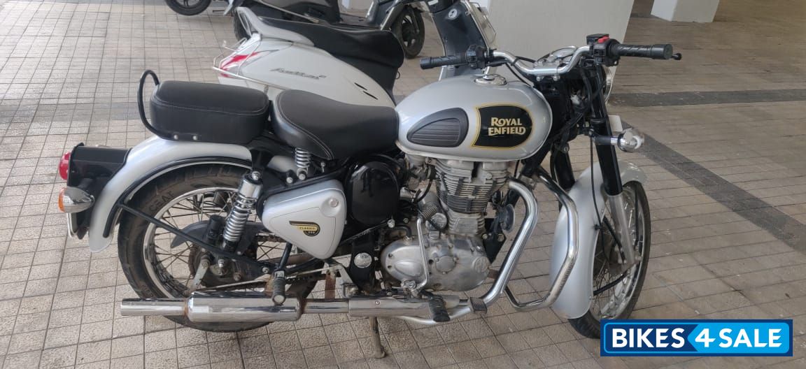 Royal Enfield Classic 350 Royal Enfield Classic 350