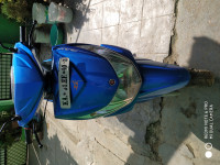 Blue White Yamaha Ray