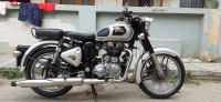 Silver Royal Enfield Classic 500