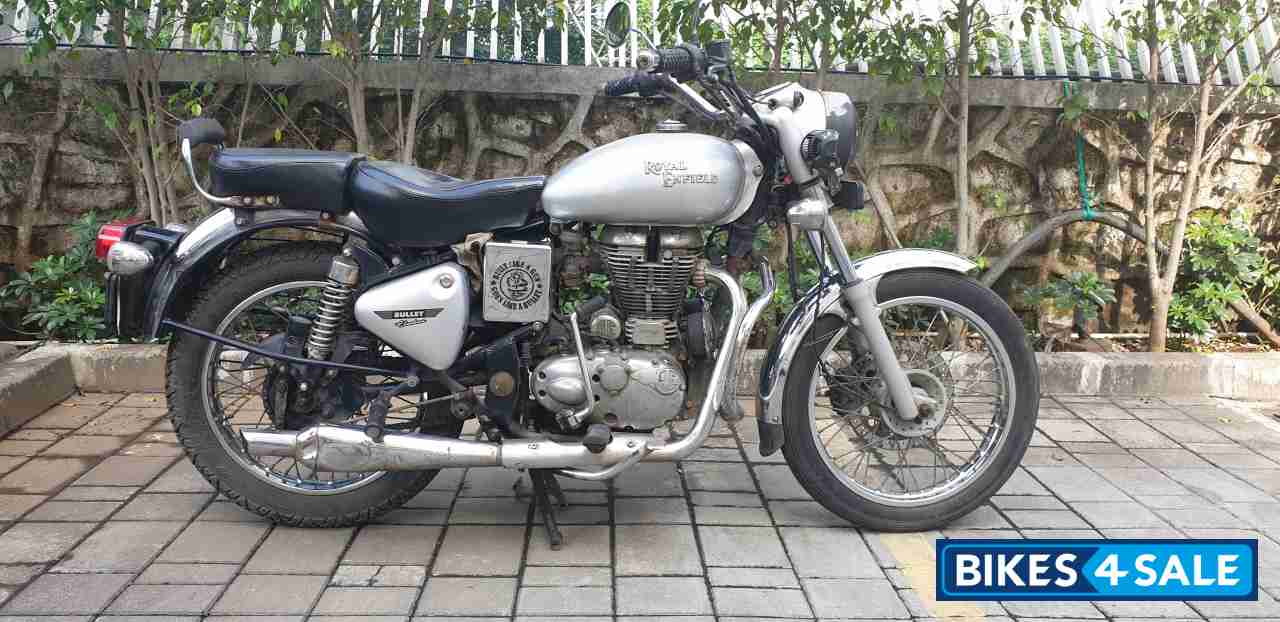 Silver Royal Enfield Bullet Electra