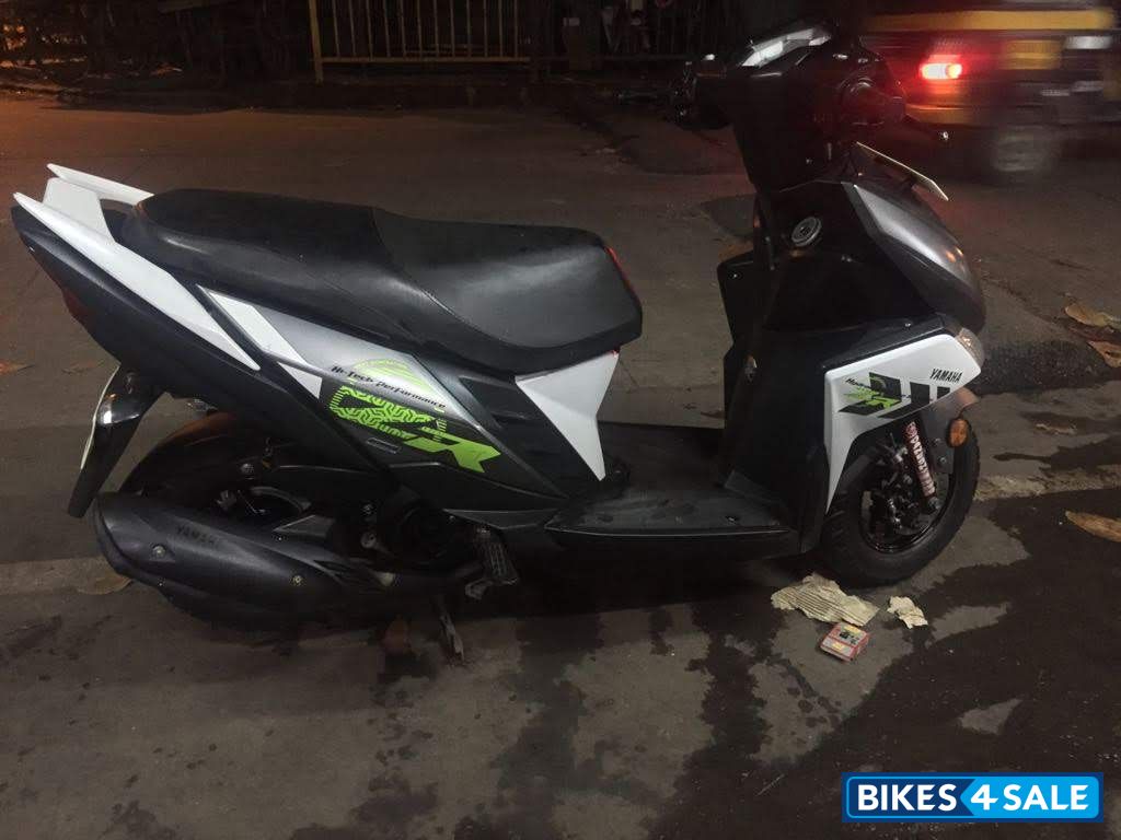 Yamaha Cygnus Ray ZR