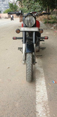 Redditch Red Royal Enfield Classic 350 Redditch Red