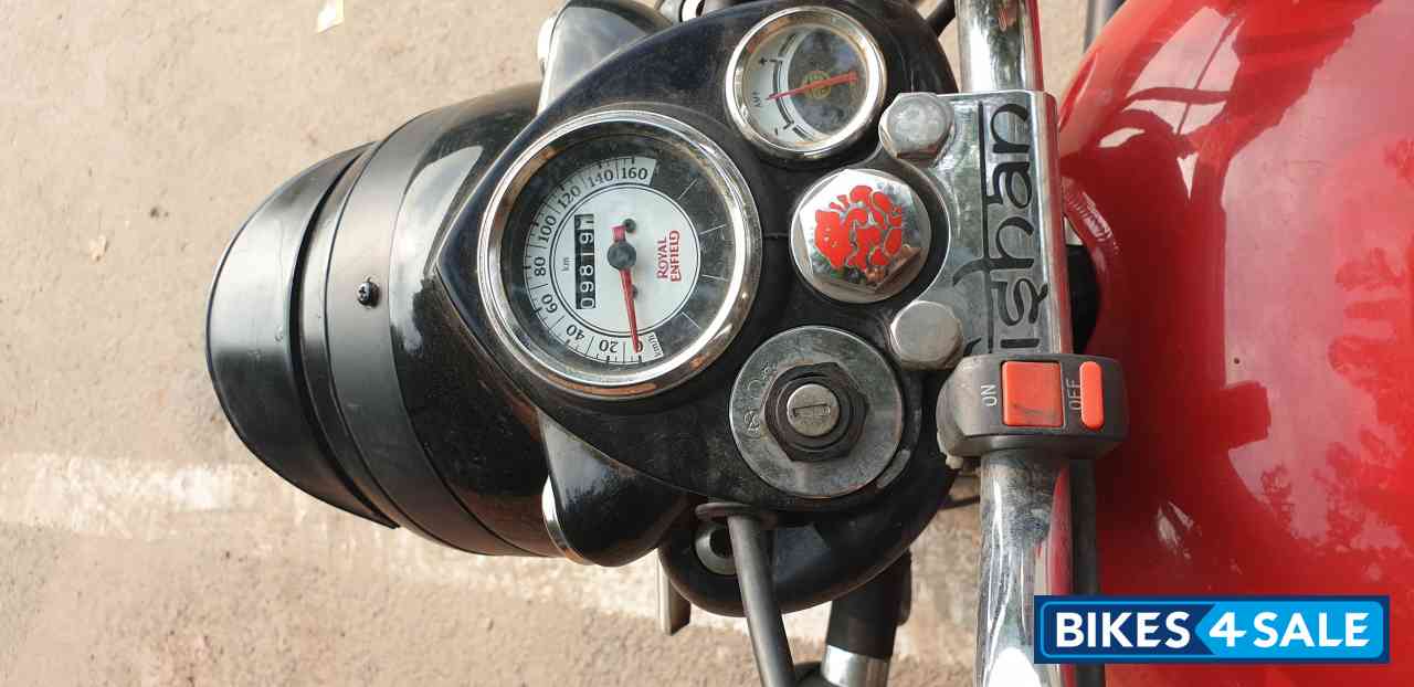 Redditch Red Royal Enfield Classic 350 Redditch Red