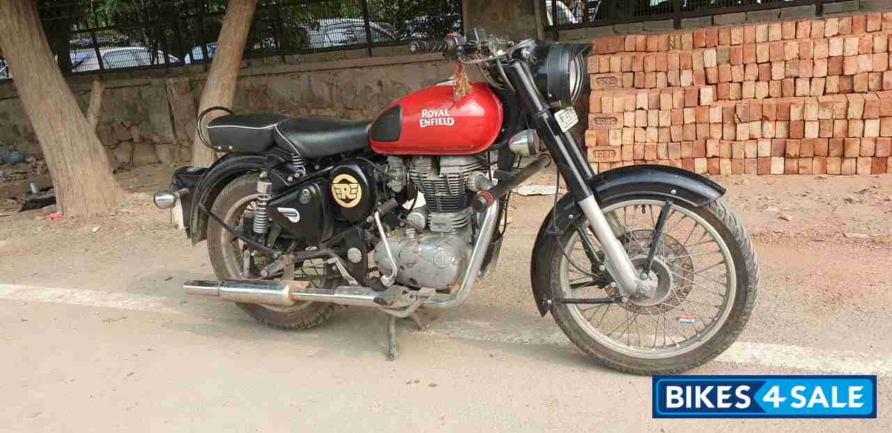 Redditch Red Royal Enfield Classic 350 Redditch Red