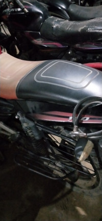 Wine Red Bajaj Pulsar 150 Classic