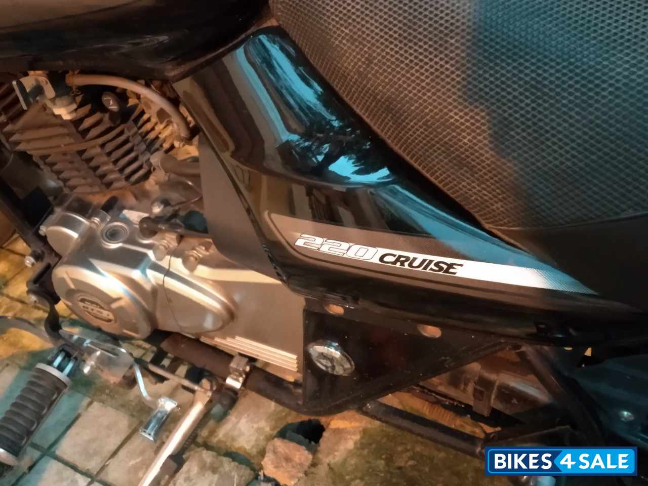 Bajaj Avenger Cruise 220