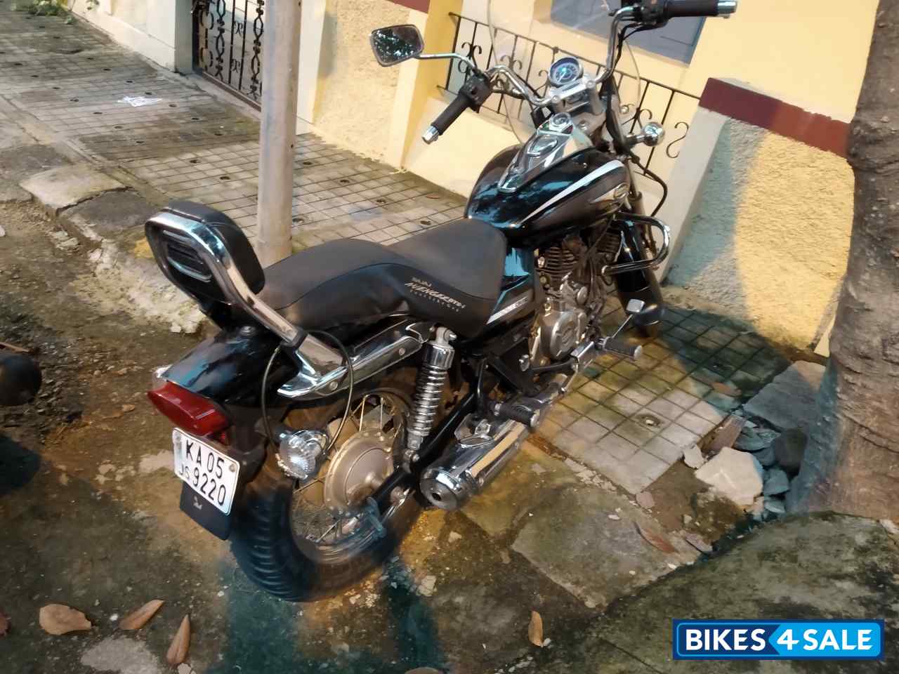 Bajaj Avenger Cruise 220