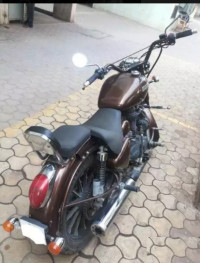 Royal Enfield Classic 500