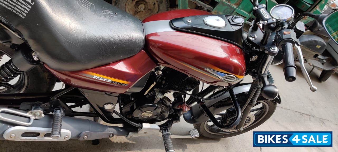 Bajaj Avenger Street 150