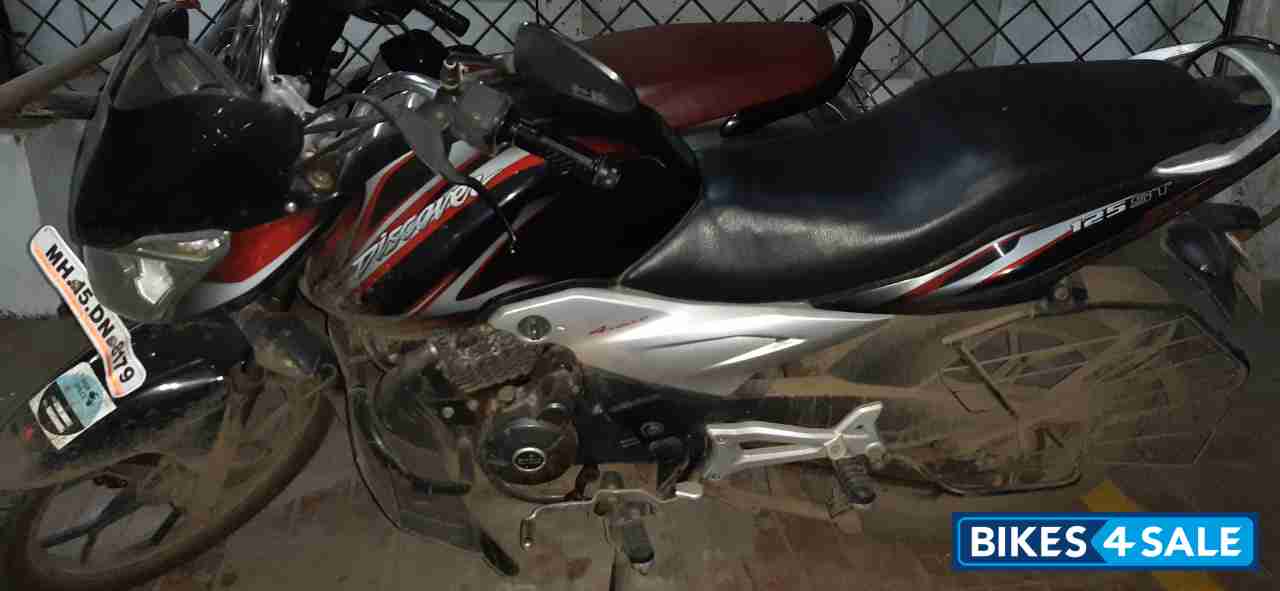 Bajaj Discover 125 ST
