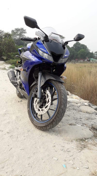 Yamaha YZF R15 V3