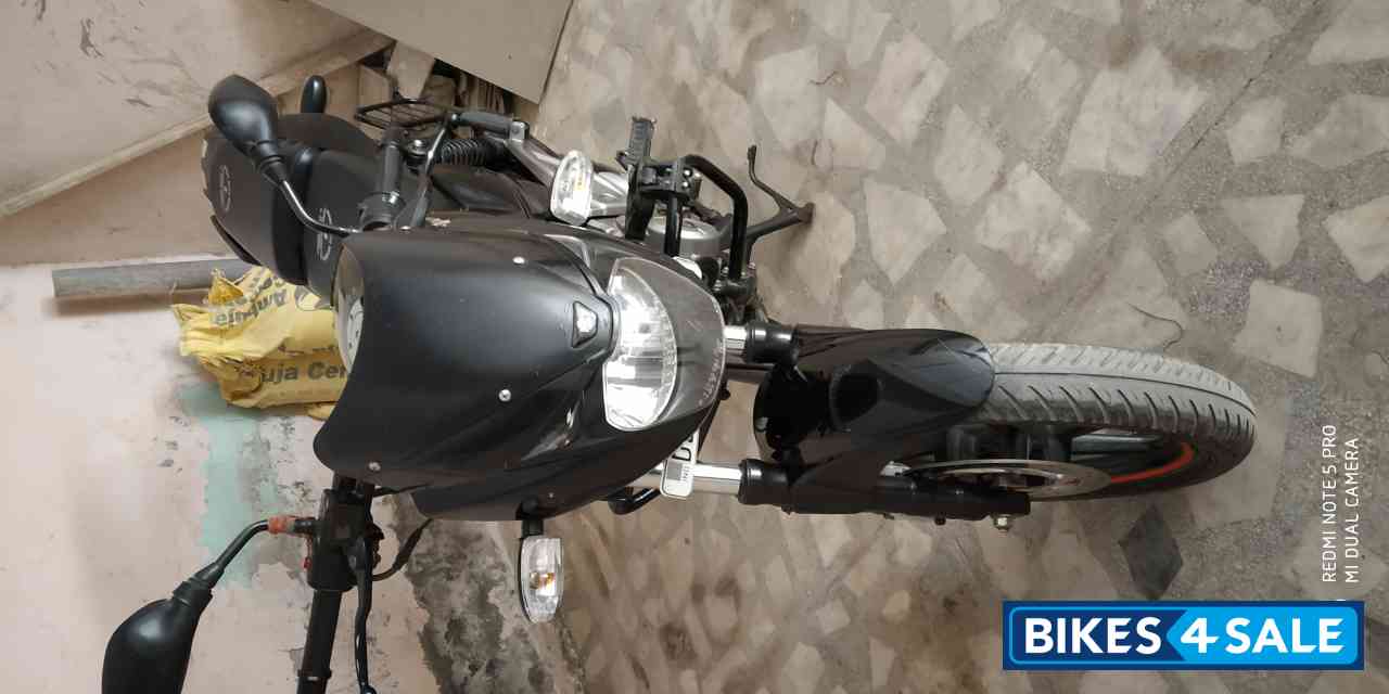 Bajaj Pulsar 180 DTSi Bajaj Pulsar 180 DTSi