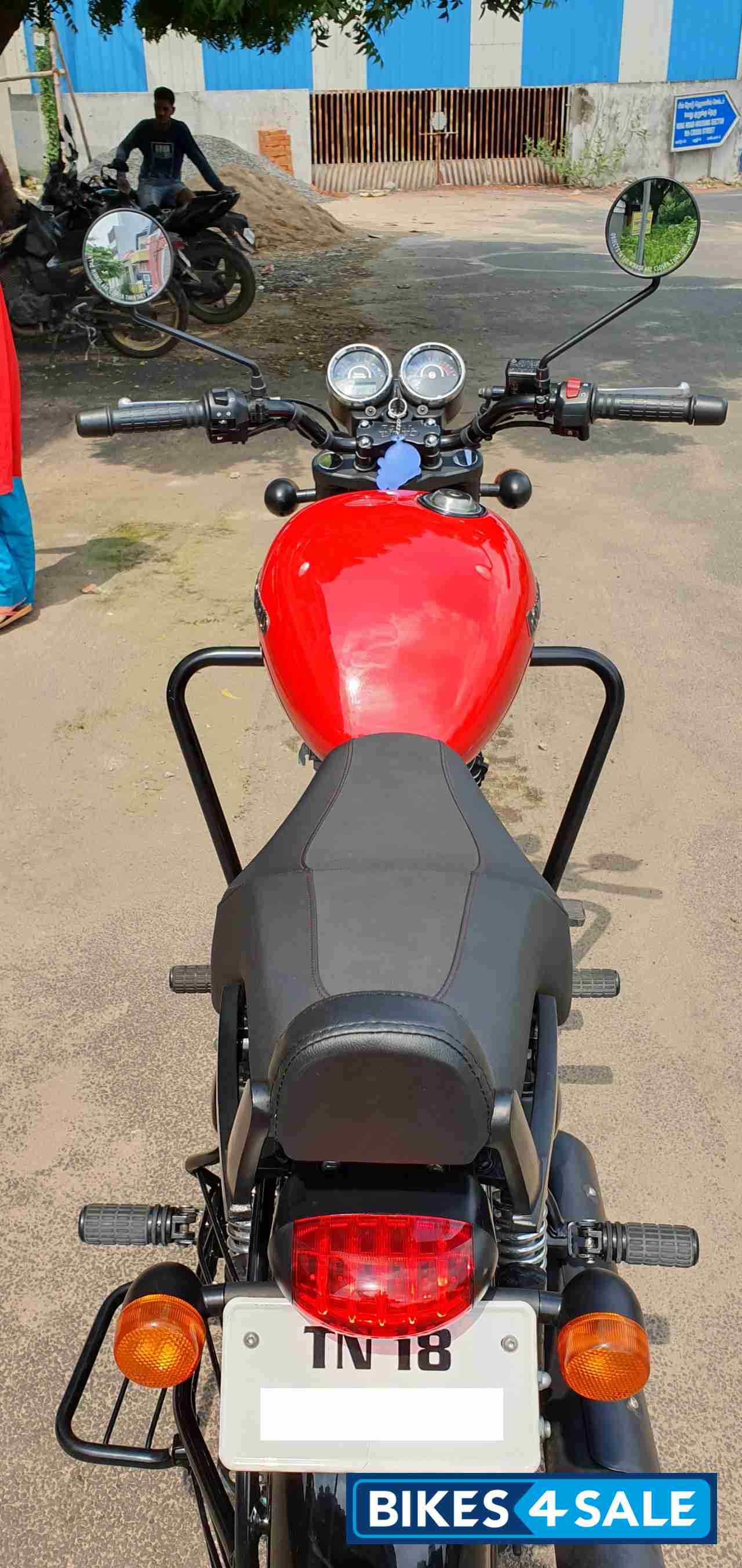 Red Royal Enfield Thunderbird X 350