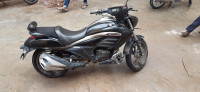 Suzuki Intruder 150