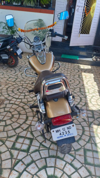 Golden Bajaj Avenger Cruise 220