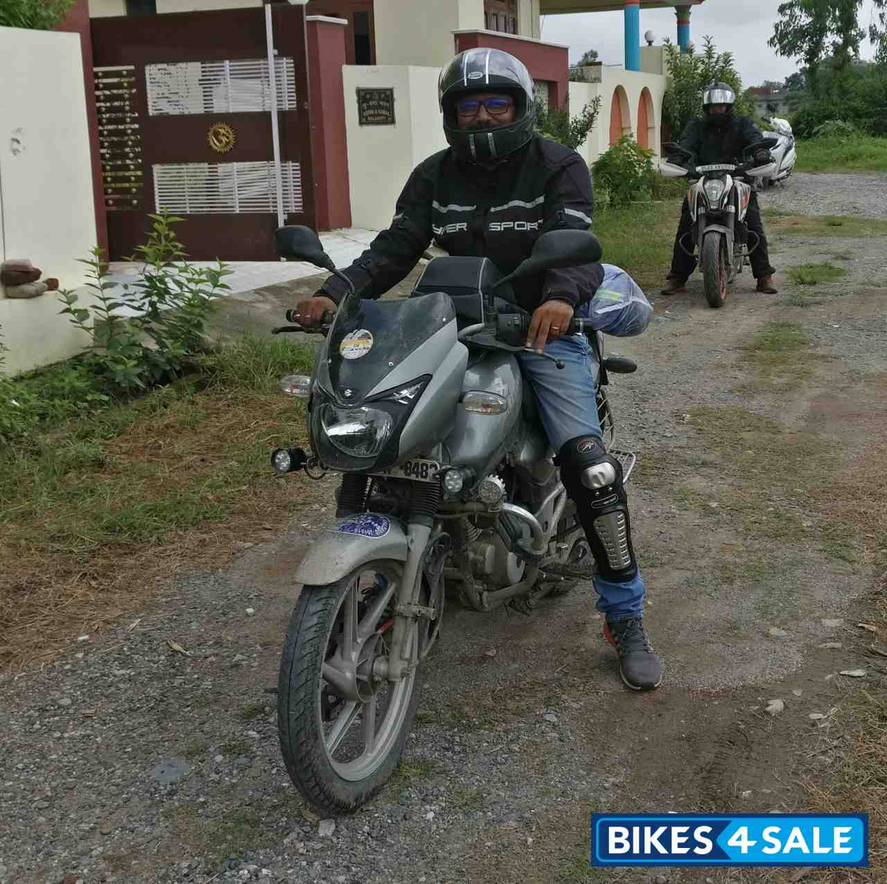 Bajaj Pulsar 150 DTSi Bajaj Pulsar 150 DTSi