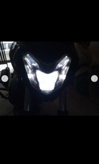 Twilight Plum Bajaj Dominar 400