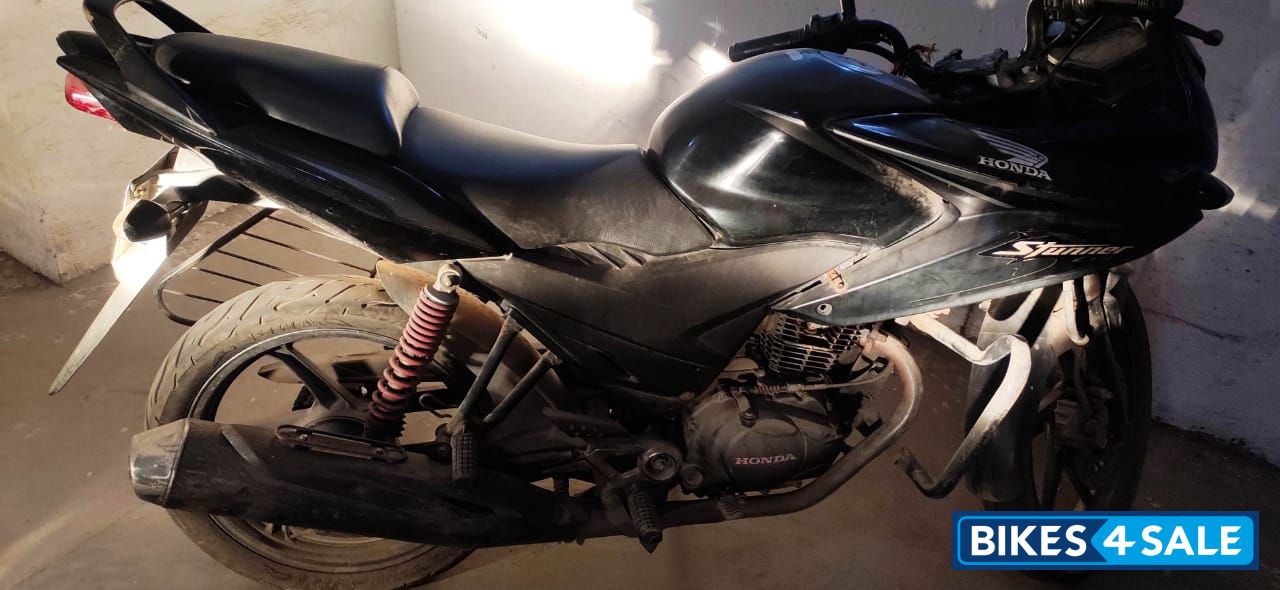 Black Honda CBF Stunner Black Honda CBF Stunner