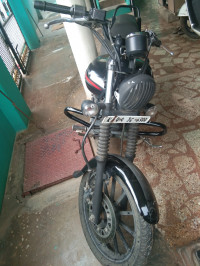 Mat Black Bajaj Avenger Street 220