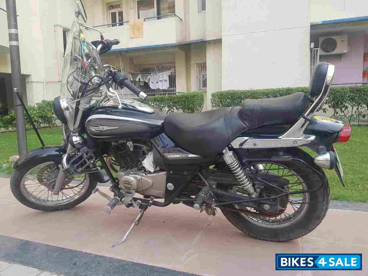 Bajaj Avenger Cruise 220