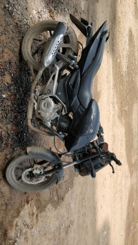 Black Bajaj Pulsar 150 DTSi