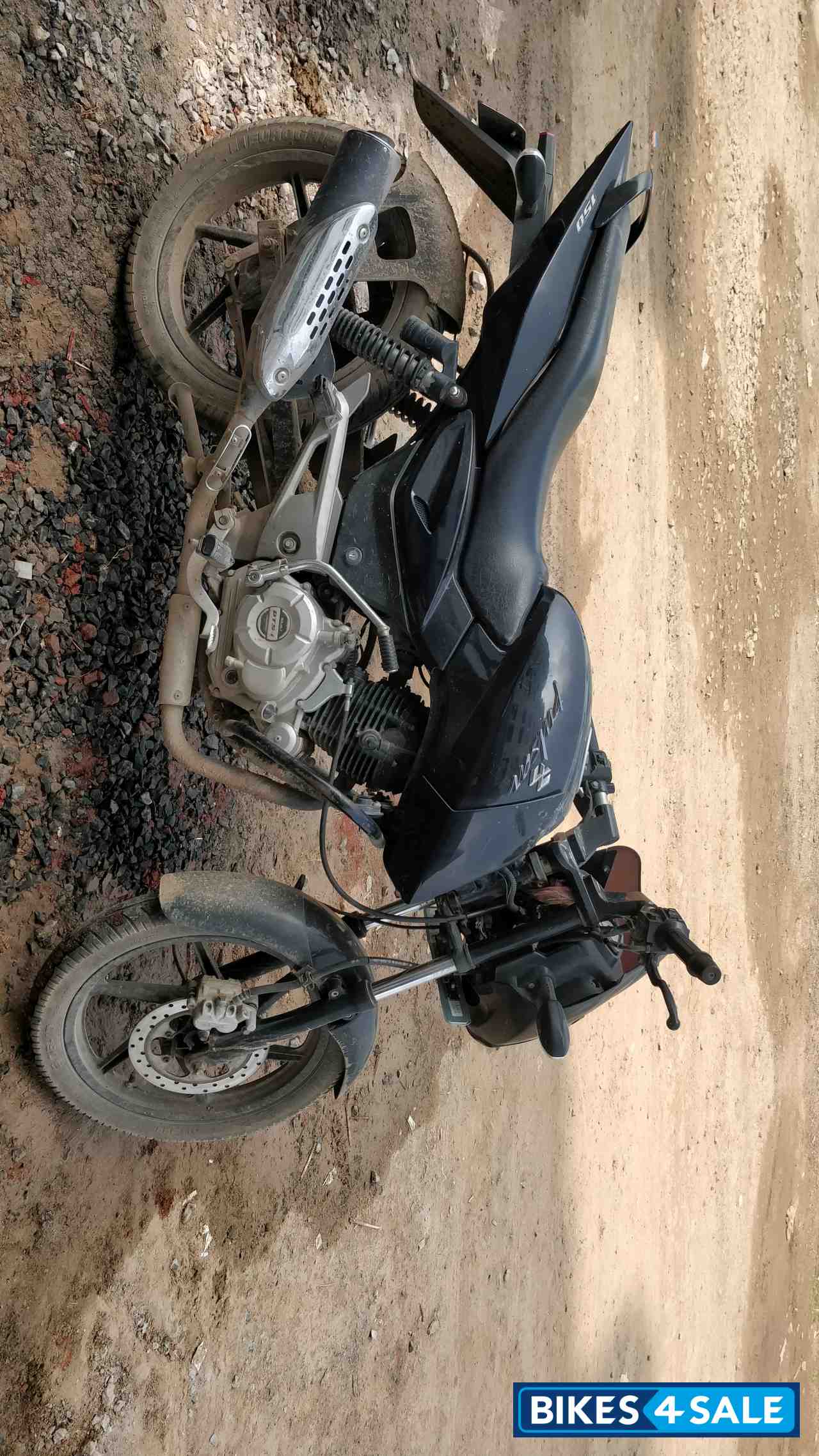 Black Bajaj Pulsar 150 DTSi