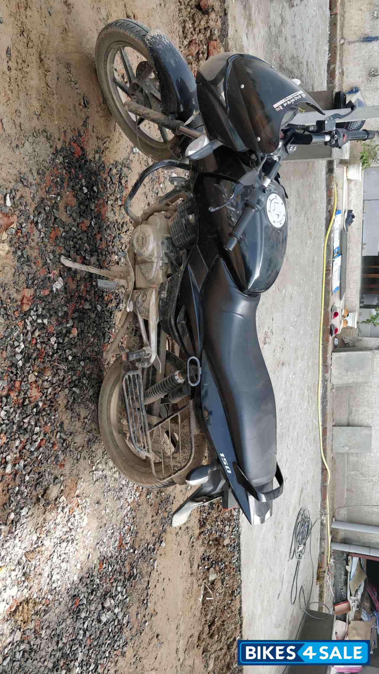 Black Bajaj Pulsar 150 DTSi