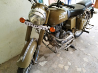 Sand Royal Enfield Classic Desert Storm