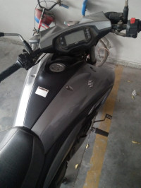 Grey Suzuki Intruder 150