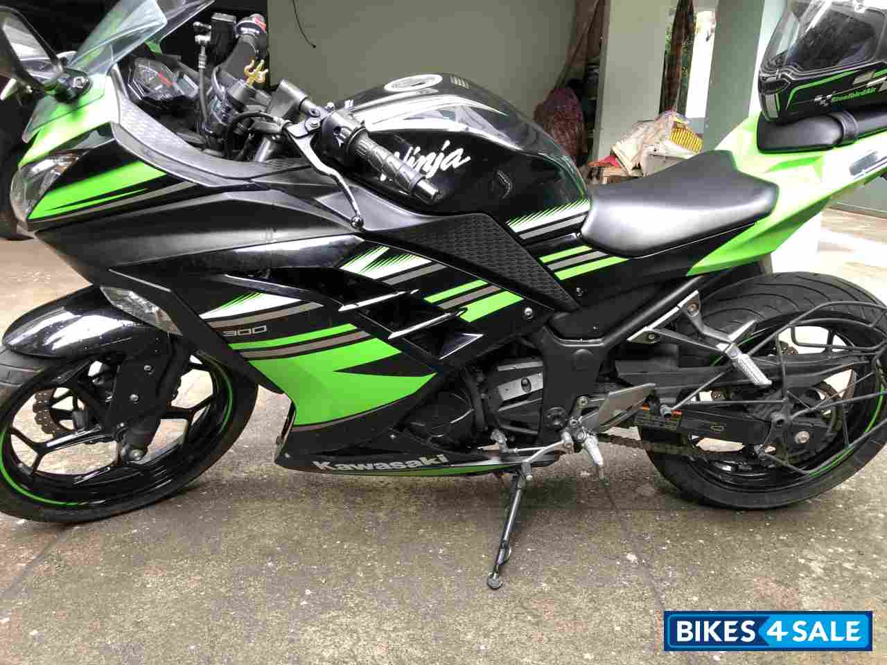 Used 2016 model Kawasaki Ninja 300R for sale in Visakhapatnam. ID