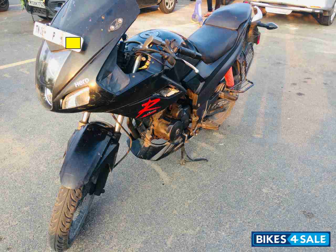 Black Hero Karizma R