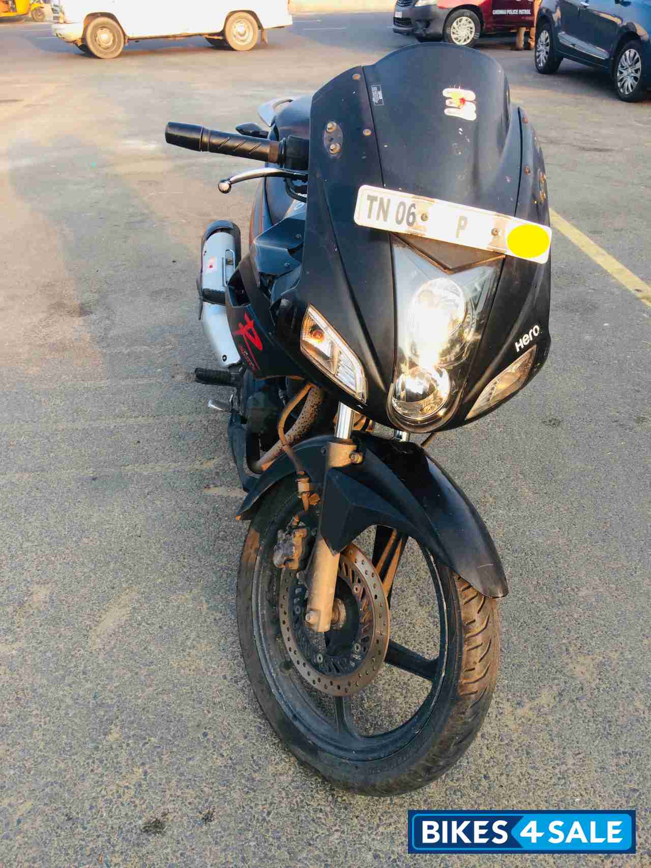 Black Hero Karizma R