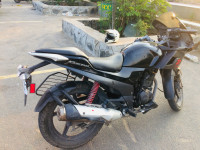 Black Hero Karizma R