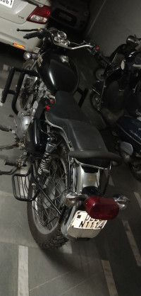 Black Royal Enfield Bullet Electra 5S