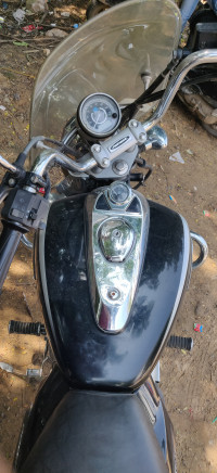 Bajaj Avenger Cruise 220