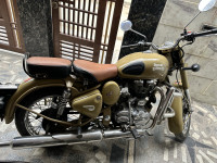 Desert Storm Royal Enfield Classic Desert Storm