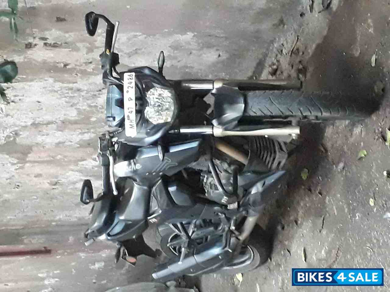 Matt Black TVS Apache RTR 200 4V