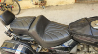 Black Bajaj Avenger 220 DTS-i
